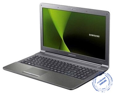 ноутбук Samsung RC720